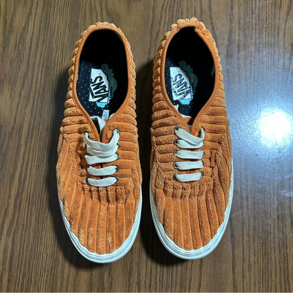 Vans Men's Corduroy Orange Sneakers